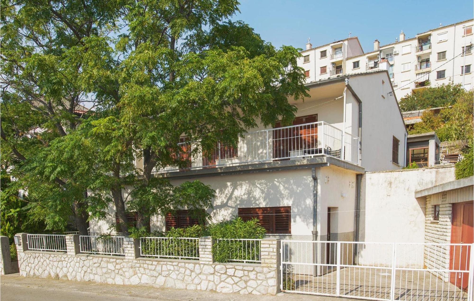3 Bedroom Beautiful Apartment In Senj Senj  Eksteriør bilde
